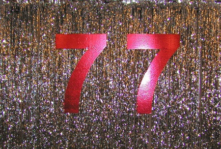 (200)